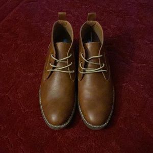 St John’s Bay Men’s Chukka Boots, 10M